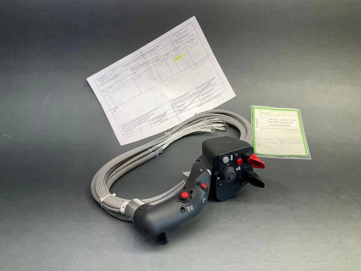 Pilot Cyclic Grip Assembly
