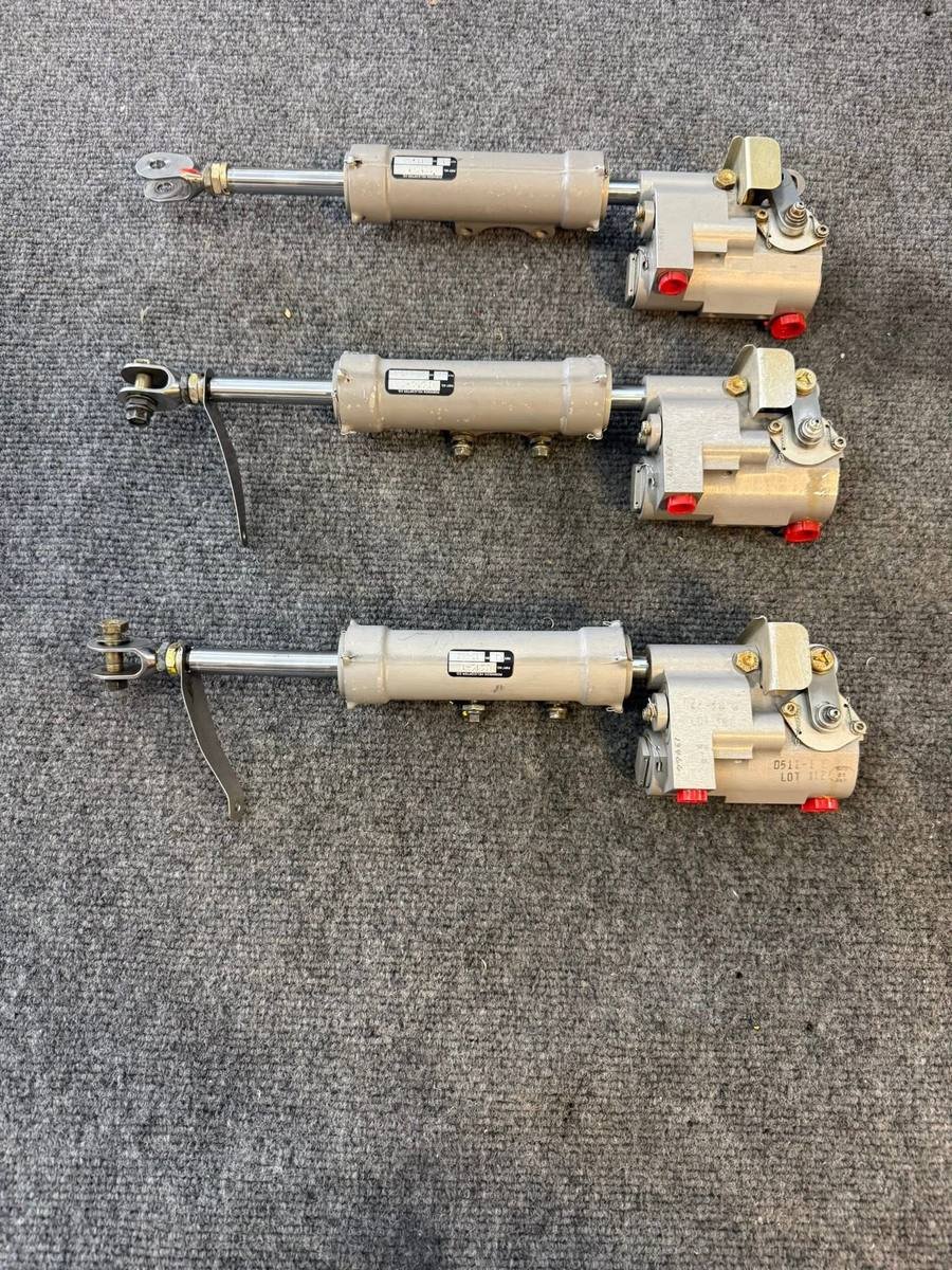 R44 Aircraft Servo Unit