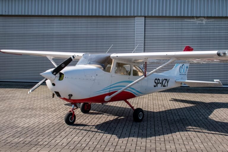 1967 Cessna 172 Skyhawk