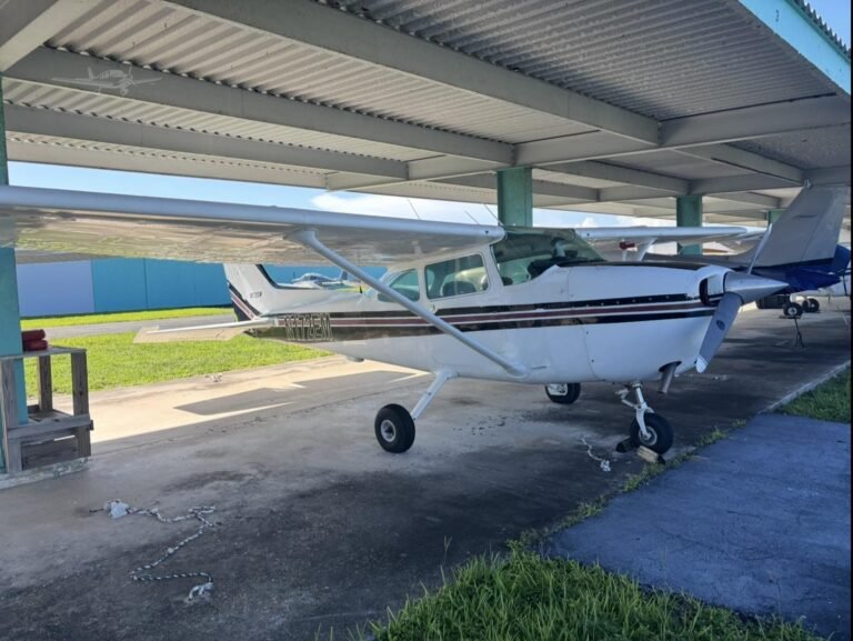 1976 Cessna 172M Skyhawk