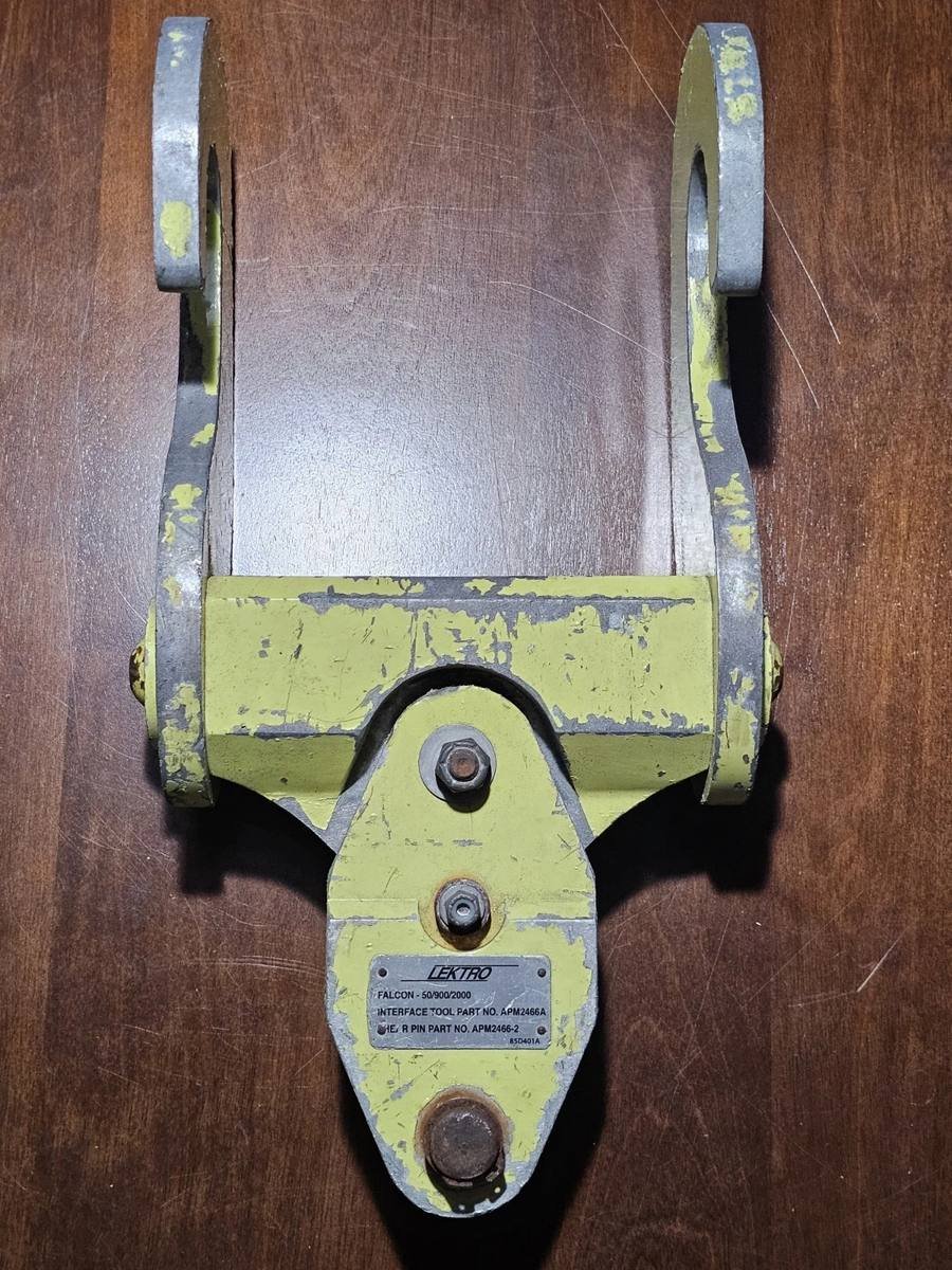Aircraft Tow Adaptor